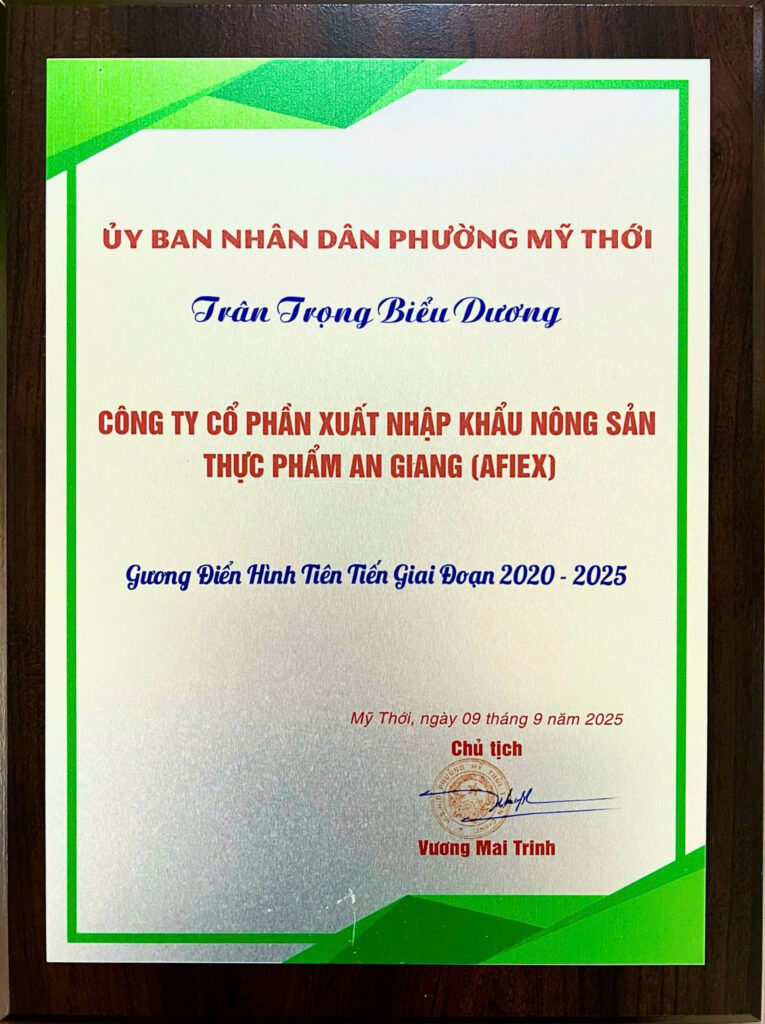Bằng khen 4